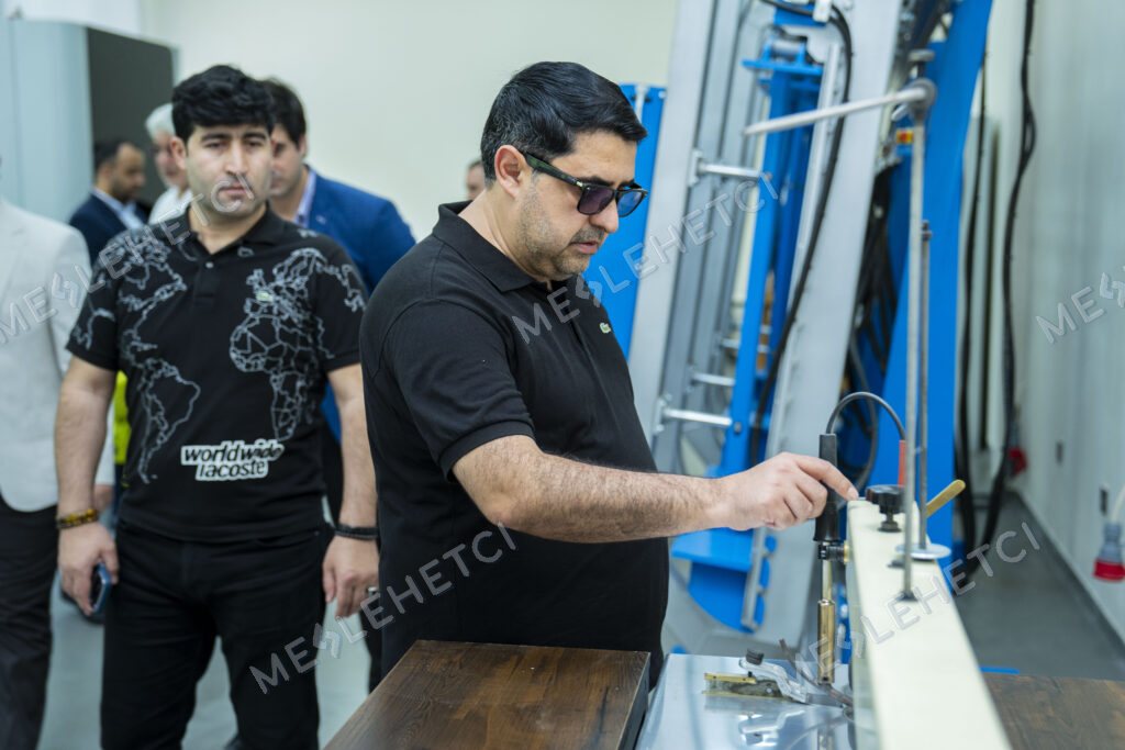 22 may tarixində Marsol Group partnyorları ilə həyata keçirilən Lənkəran səfəri çərçivəsində Meslehetci.az şirkəti Lənkəran Dövlət Peşə Təhsil Mərkəzini ziyarət edib.