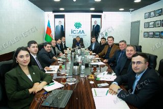 9 yanvar tarixində İş Adamları Cəmiyyətinin Milli Assosiasiyasının İdarə Heyətinin 2026-cı il üzrə ilk iclası keçirilib.