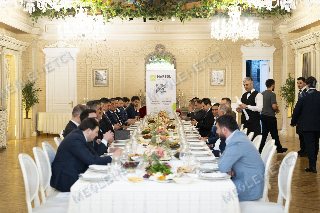 Marsol Group-un təşkilatçılığı ilə 30-dan çox sahibkar işgüzar axşam ziyafətində bir araya gəlib.